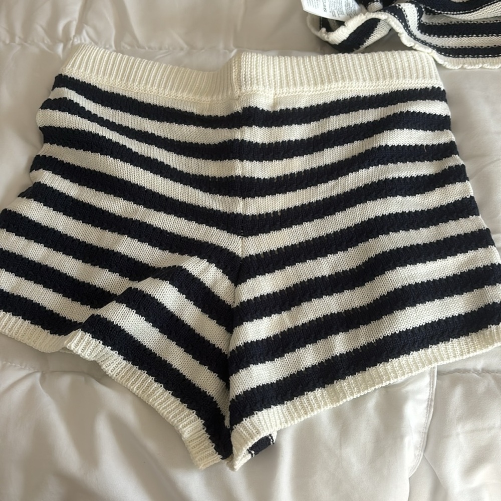 Nwt Matching Set From Anthropologie Size Small - image 7